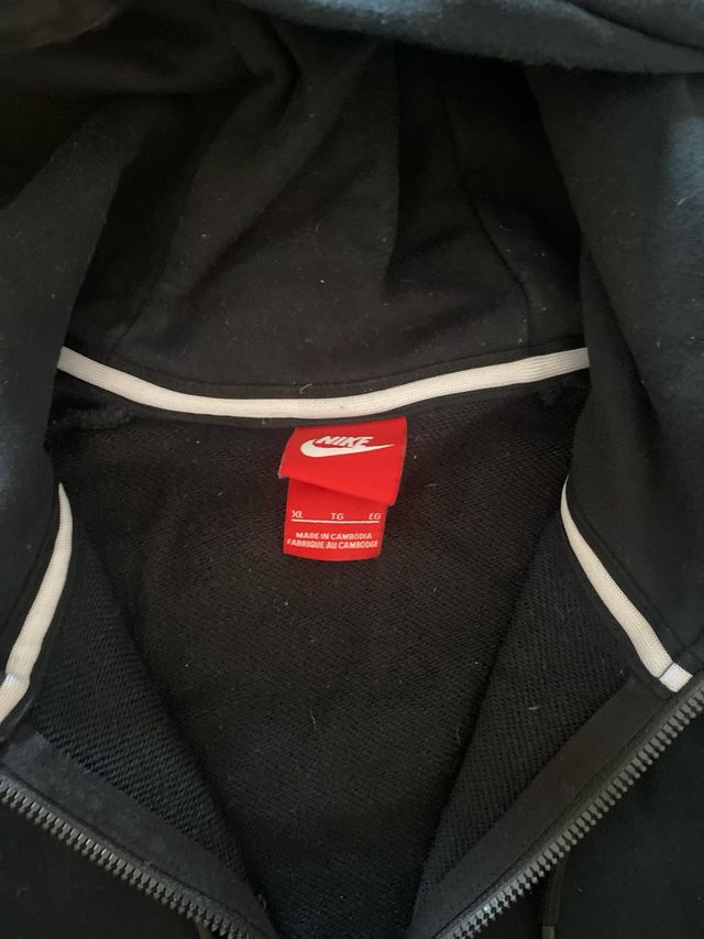 Sudadera Nike negra talla XL