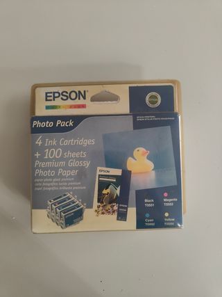 Epson Photo Pack - 4 cartucce + 100 fogli