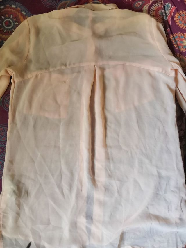 Camisa rosa transparente