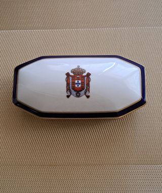 Seleziona scatola in porcellana in edizione speciale 