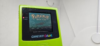 NINTENDO GAME BOY POKEMON PLATA GAMEBOY FUNCIONA
