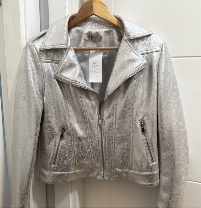 Casaco bomber estilo muito preppy