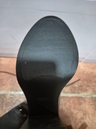 Botines negros Zara - Tacón