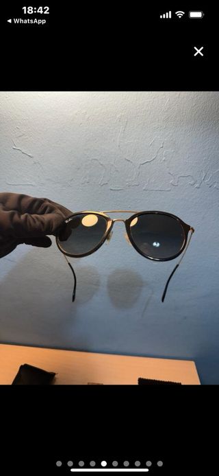 Rayban - Gafas de sol negras y doradas