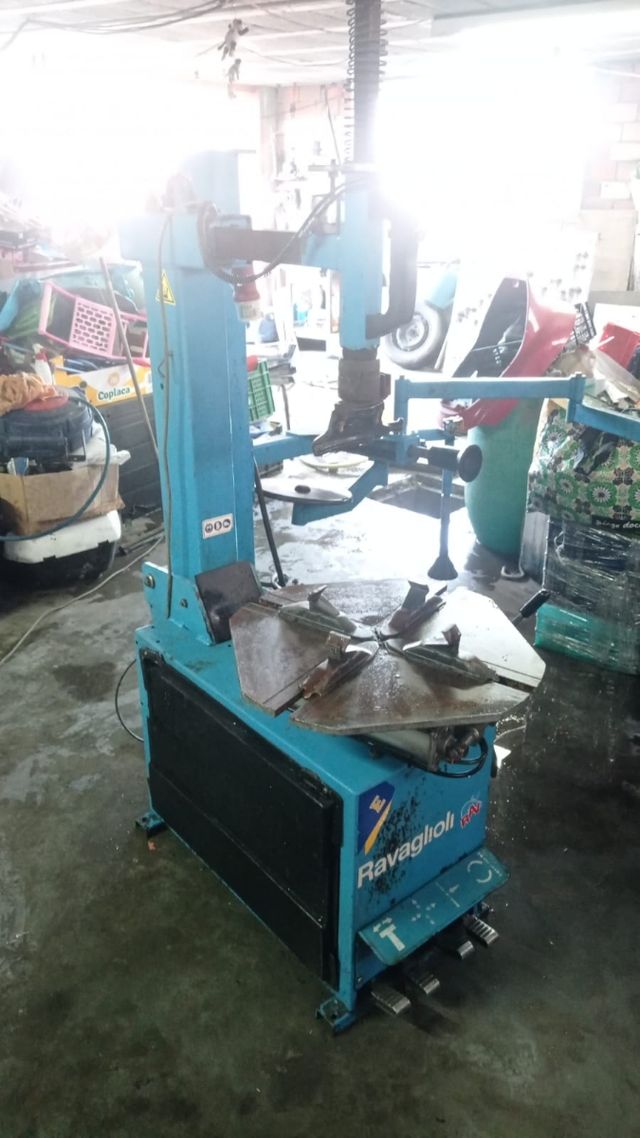 Montadora-equilibradora