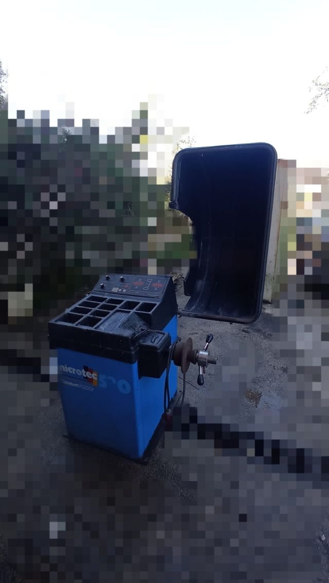 Montadora-equilibradora