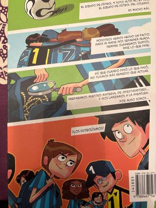 Los Futbolísimos 1: El misterio de los árbitros...