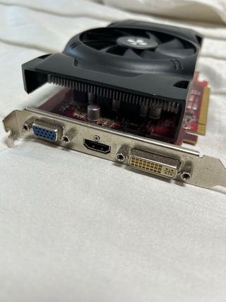 Tarjeta gráfica AMD Radeon HD 6700