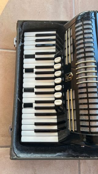 Acordeón Hohner Verdi I