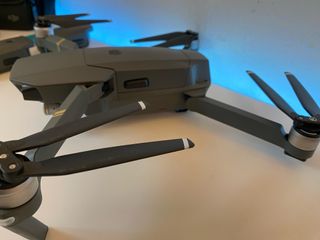 Dron DJI Mavic Pro + Fly More Combo + Mochila DJI