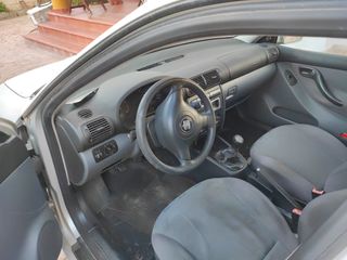 SEAT Leon 2001
