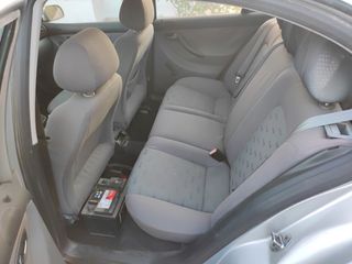 SEAT Leon 2001