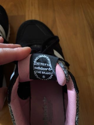 Adidas zapatillas negras/rosas 40