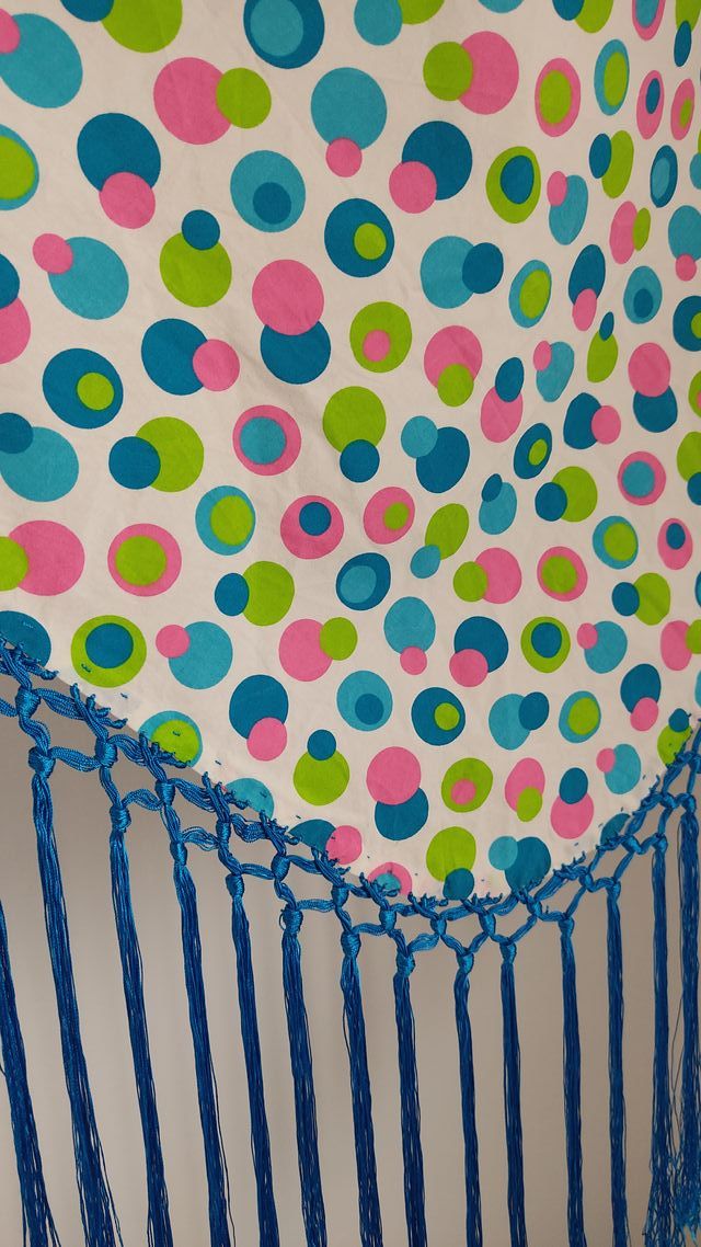 Mantoncillo flamenca de lunares de colores