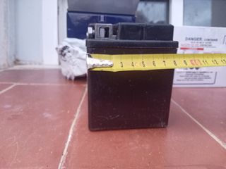 Bateria 12v 8a 
