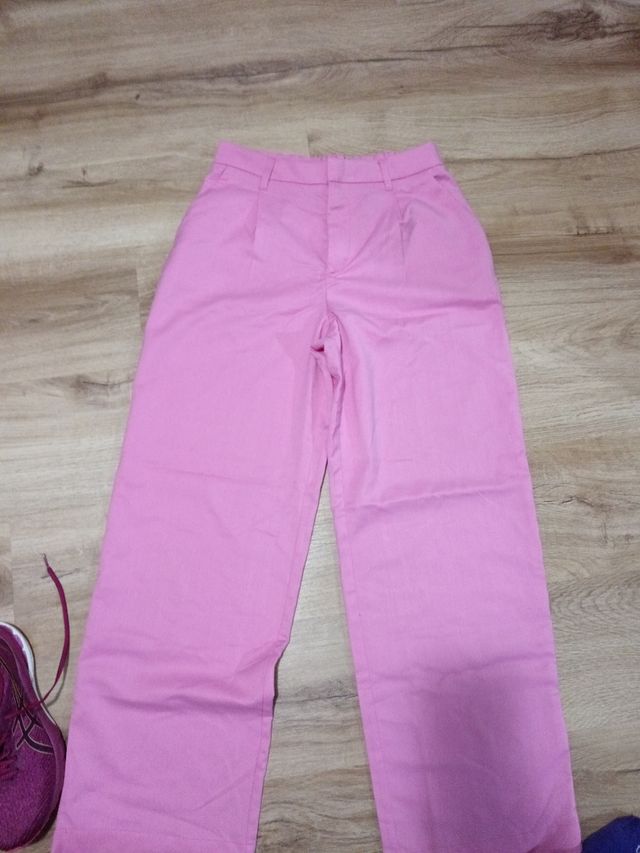 Pantalón traje rosa talla S. Usado 1 vez