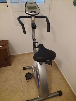 Bicicleta estática BH Fitness