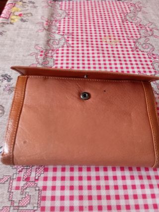 Cartera de la marca ROBERTO VERINO
