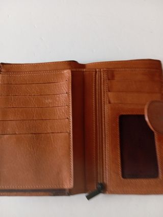 Cartera de la marca ROBERTO VERINO