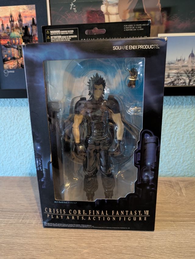 Figura Crisis Core Zack Fair