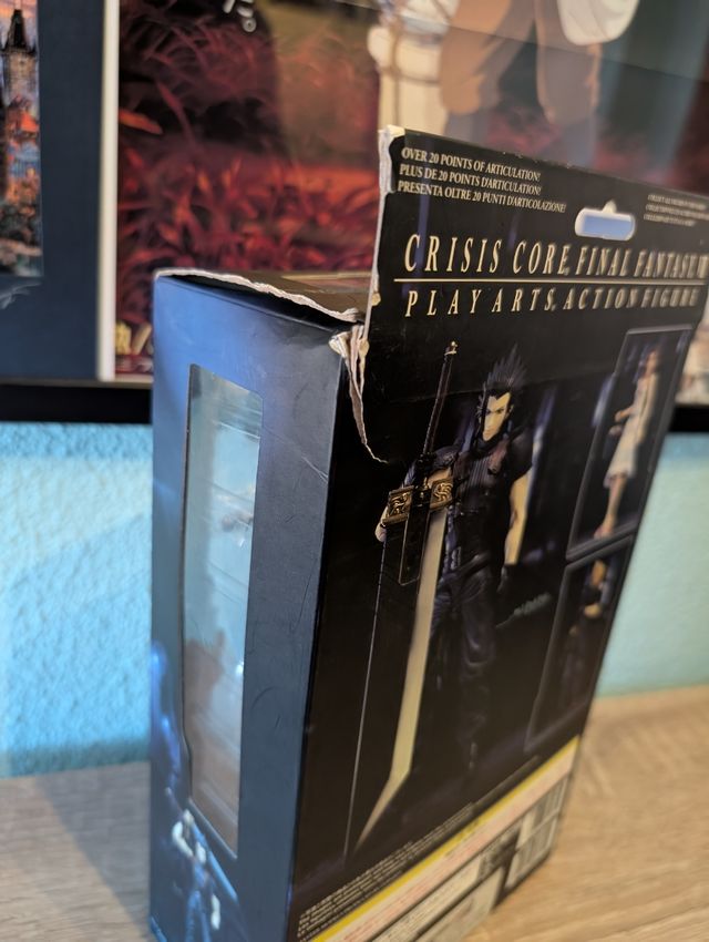 Figura Crisis Core Zack Fair