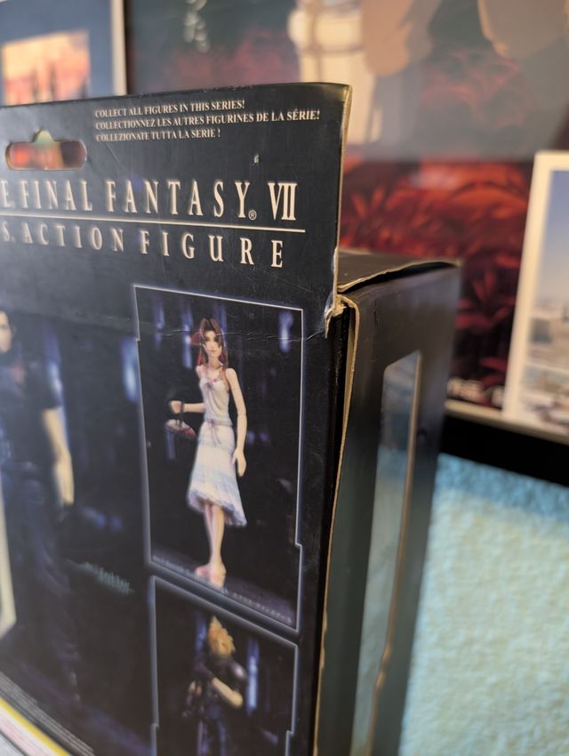 Figura Crisis Core Zack Fair