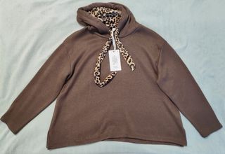 Conjunto sudadera y pantalón marrón c/leopardo MY 