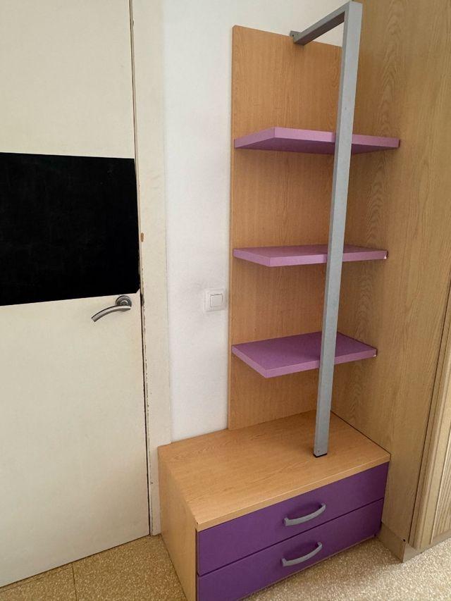 estantería con mesa de dos cajones