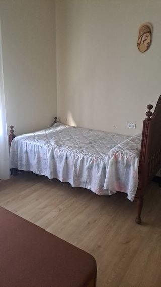 Cama completa: colchón, somier y cabezal