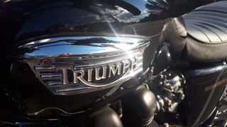 Triumph Bonneviĺle T100 2006