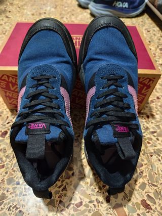 Zapatillas Adidas Gazelle - Rosa y Morado