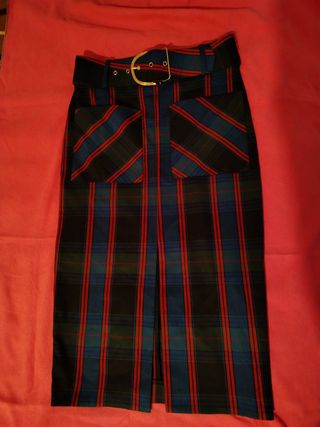 Falda midi Zara cuadros rojos y azules - Talla S