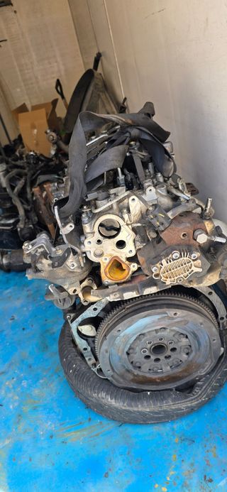 Motor Nissan Primastar 2.0