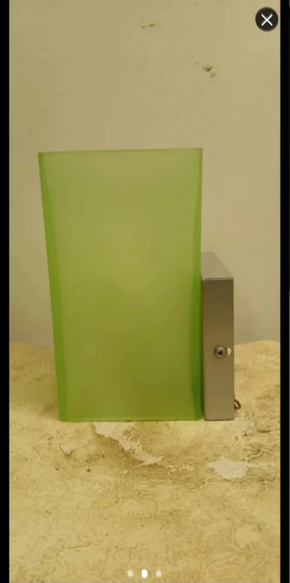 Applique da parete verde