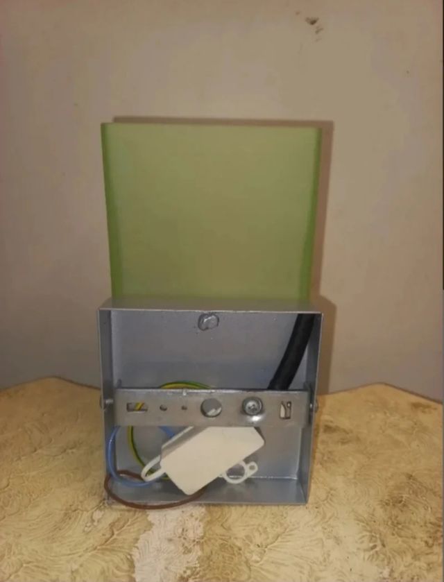 Applique da parete verde