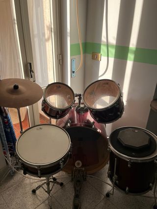 Batteria acustica 5 pezzi