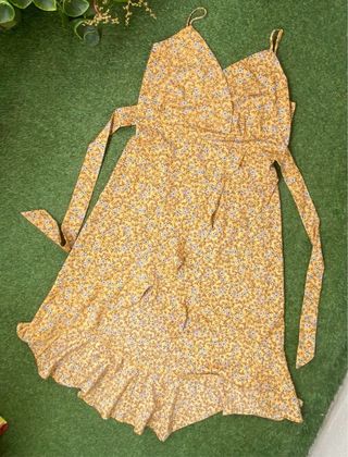 Vestido largo tirantes color ocre/amarill talla L
