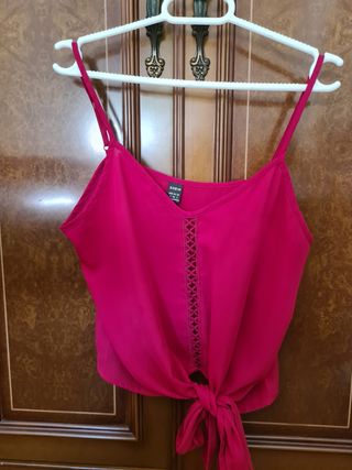 Top tirantes color burdeos Shein