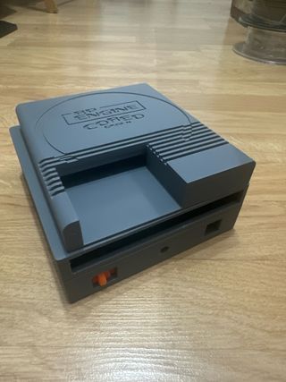 Carcasa pc engine para la raspberry