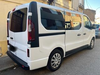 Opel Vivaro 2015