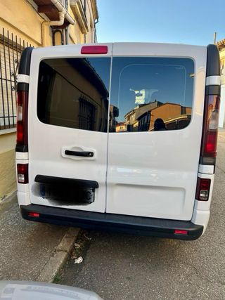 Opel Vivaro 2015