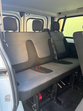 Opel Vivaro 2015