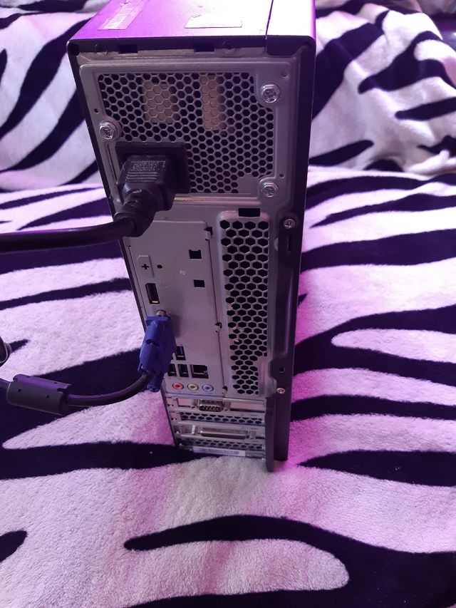 Torre Lenovo ThinkCentre E73  REBAJADA