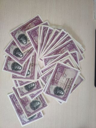L69* Lote 50 billts. España x 68€