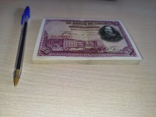 L69* Lote 50 billts. España x 68€