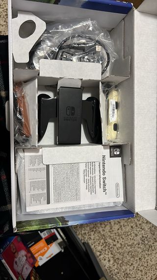 Nintendo Switch Edición Pokémon Let's Go Pikachu