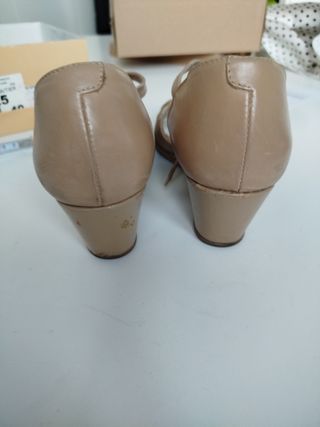 Sandalias cuña T 40 piel