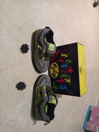 Zapatillas deportivas con ruedas y Luces