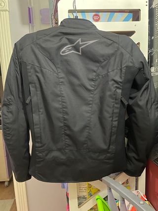 Cazadora alpinestar negra