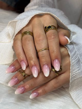 Manicuras, pedicuras y depilación.